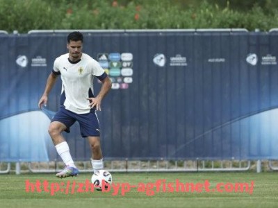 AG捕鱼王官网-世界级足球教练在世俱杯赛场上的战术对决与精彩瞬间